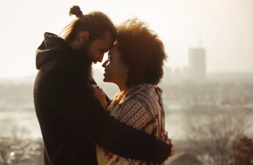 What Is the Difference Between Falling in Love and Flowing in Love? What Is the Difference Between Falling in Love and Flowing in Love?